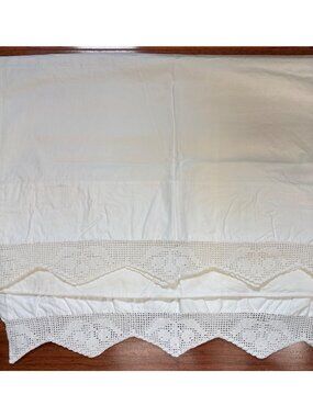 White Pillowcases Crochet Lace Edges Set Embroidered Details Vintage
